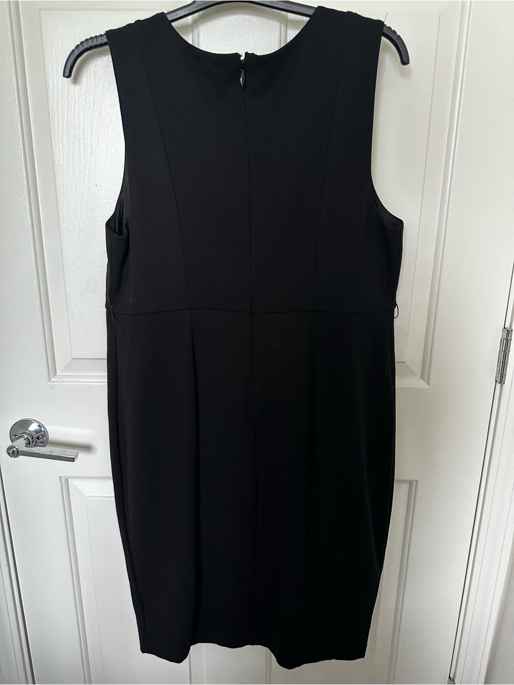 torrid Black Sleeveless Midi Shift Dress